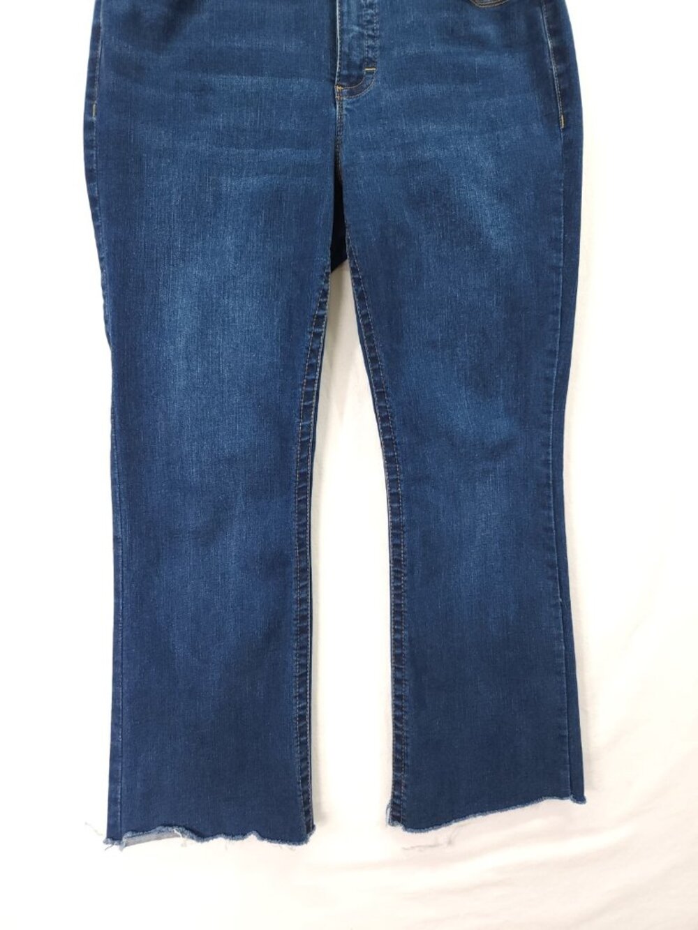 Seven7 Tummyless Bootcut Jeans Womens Size 12 (32x26) Slimming Raw Hem Denim - Picture 8 of 13